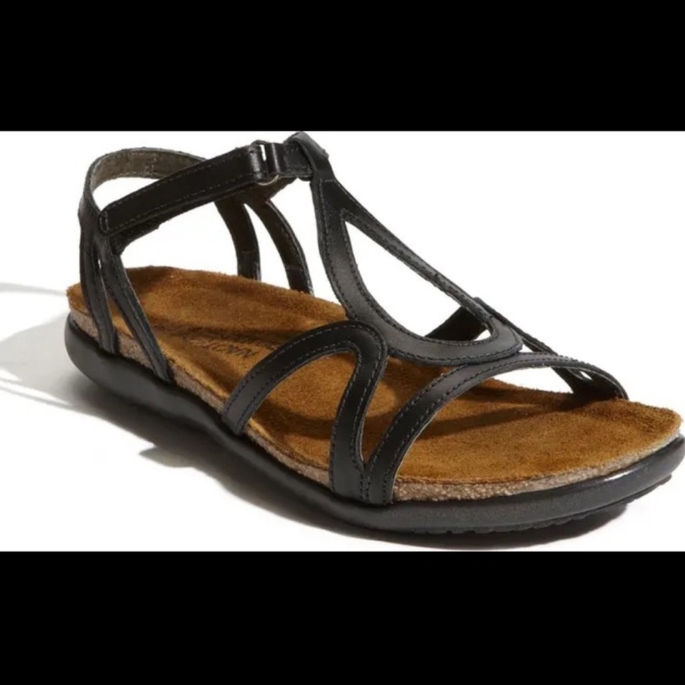 Naot Dorith Black Raven Leather Sandal